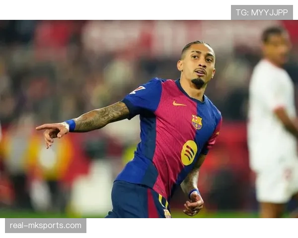 拉菲尼亚状态持续攀升，攻防两端成球队中流砥柱