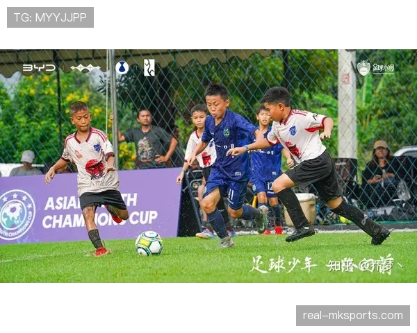 斯佩齐亚青训系统持续培养新星,未来足球赛场值得关注的希望之光 斯佩齐亚青训系统持续培养新星,未来足球赛场值得关注的希望之光