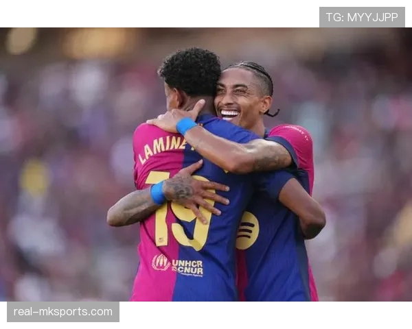 拉菲尼亚：从巴西低级别联赛起步的逆袭之路