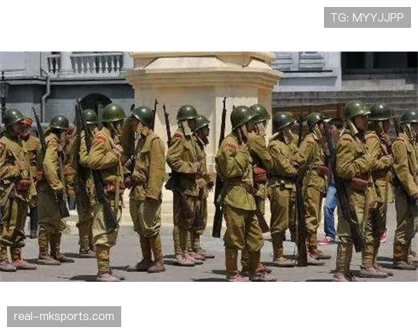 施洋这人设太飘了，赛场像猛兽，朋友圈像贵族日常